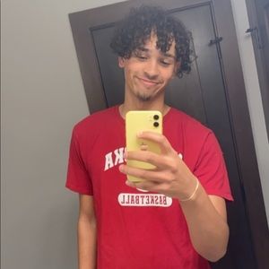 Meet your Posher, Jayvion